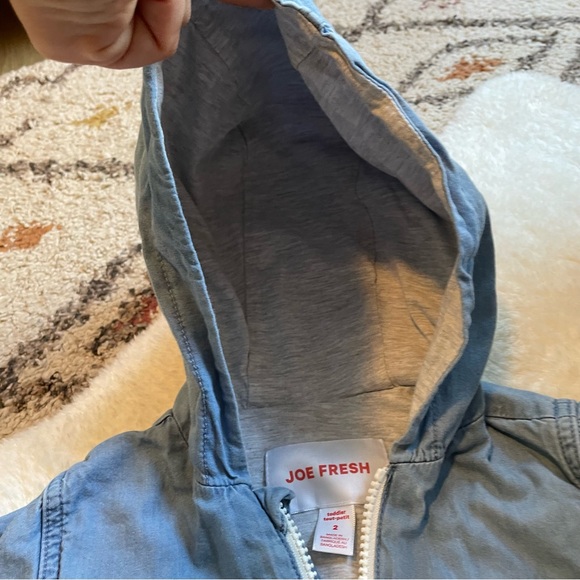 2T Joe Fresh Chambray Lined Light Jacket - Picture 6 of 8